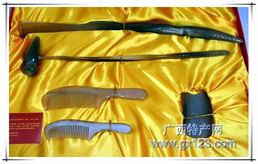 宾阳特产观真牛角梳4.jpg